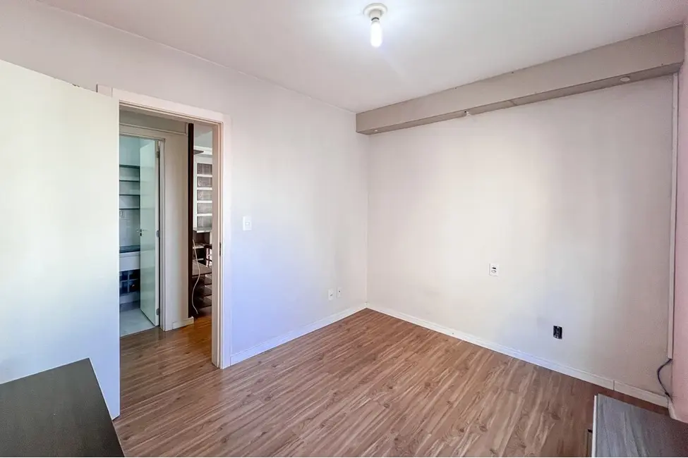 Foto 5 de Apartamento com 2 quartos à venda, 51m2 em Igara, Canoas - RS