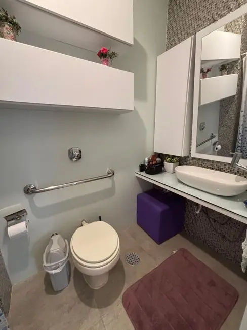 Foto 4 de Apartamento com 2 quartos à venda, 73m2 em Santana, Porto Alegre - RS