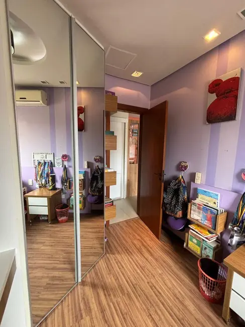 Foto 3 de Apartamento com 2 quartos à venda, 73m2 em Santana, Porto Alegre - RS