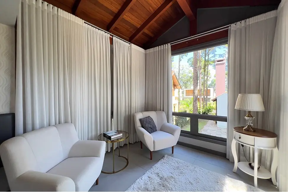 Foto 8 de Casa de Condomínio com 4 quartos à venda, 290m2 em Xangri-lá - RS