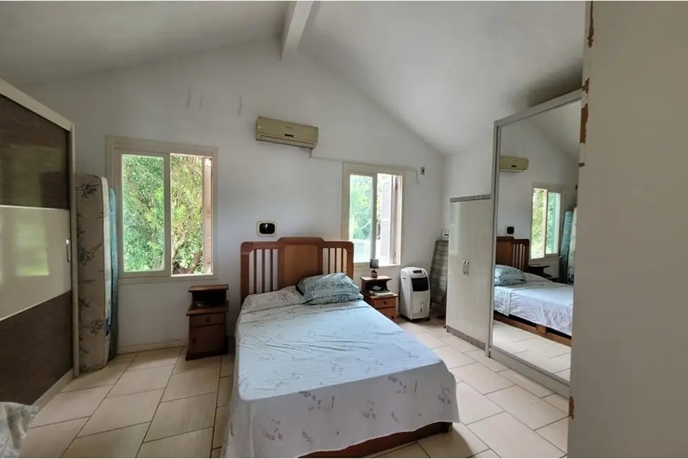 Casa de Condomínio com 2 quartos à venda, 86m2 em Cecília, Viamao - RS - imagem 2 Foto 2 de Casa de Condomínio com 2 quartos à venda, 86m2 em Cecília, Viamao - RS