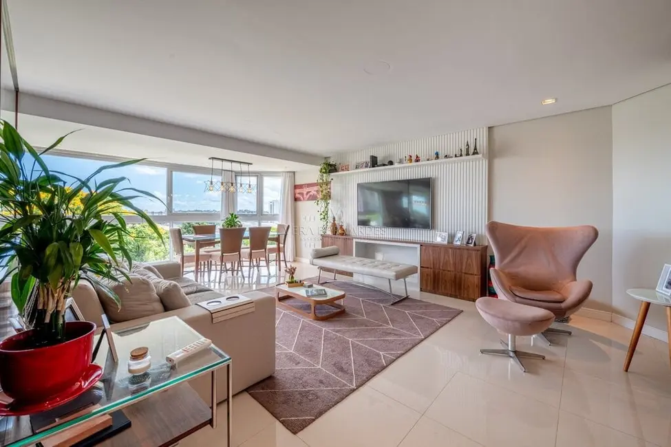 Foto 1 de Apartamento com 3 quartos à venda, 150m2 em Cristal, Porto Alegre - RS