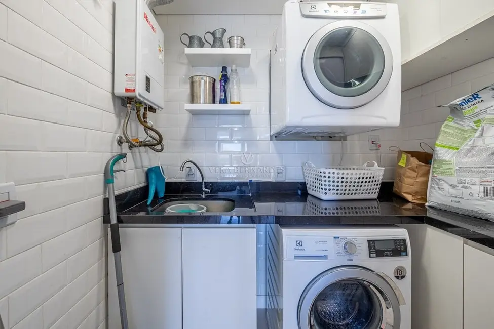 Foto 2 de Apartamento com 3 quartos à venda, 150m2 em Cristal, Porto Alegre - RS