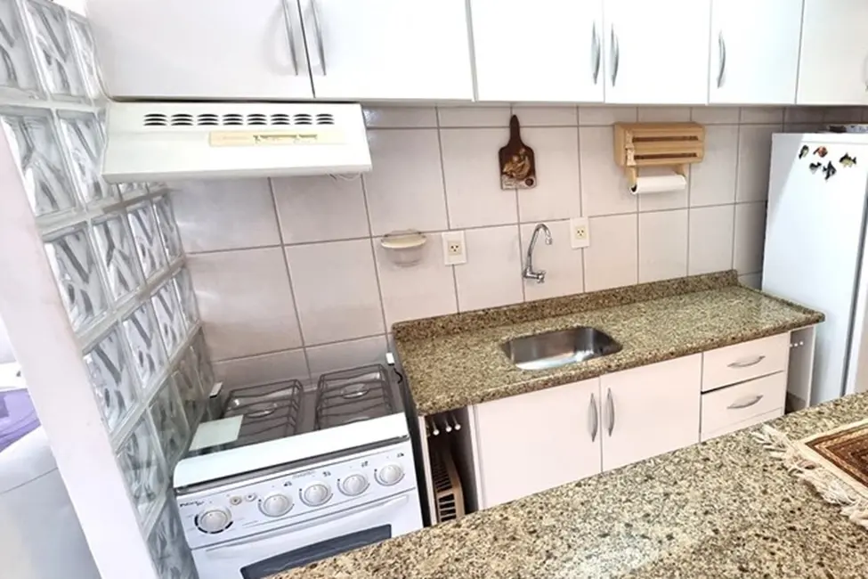 Apartamento com 2 quartos à venda, 70m2 em Centro, Balneario Camboriu - SC - imagem 9 Foto 9 de Apartamento com 2 quartos à venda, 70m2 em Centro, Balneario Camboriu - SC