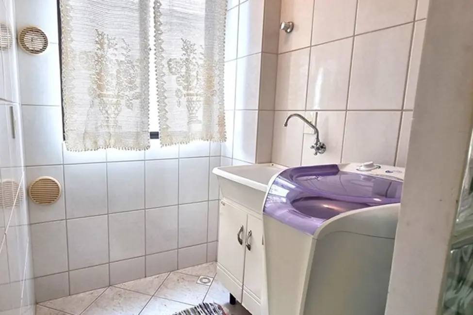 Apartamento com 2 quartos à venda, 70m2 em Centro, Balneario Camboriu - SC - imagem 8 Foto 8 de Apartamento com 2 quartos à venda, 70m2 em Centro, Balneario Camboriu - SC