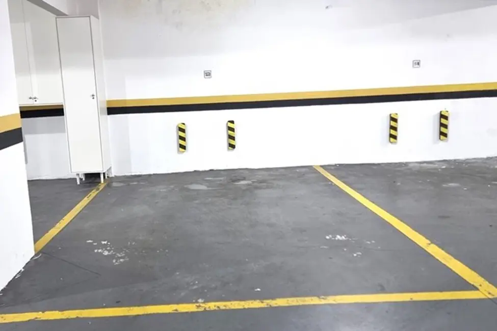 Apartamento com 2 quartos à venda, 70m2 em Centro, Balneario Camboriu - SC - imagem 6 Foto 6 de Apartamento com 2 quartos à venda, 70m2 em Centro, Balneario Camboriu - SC