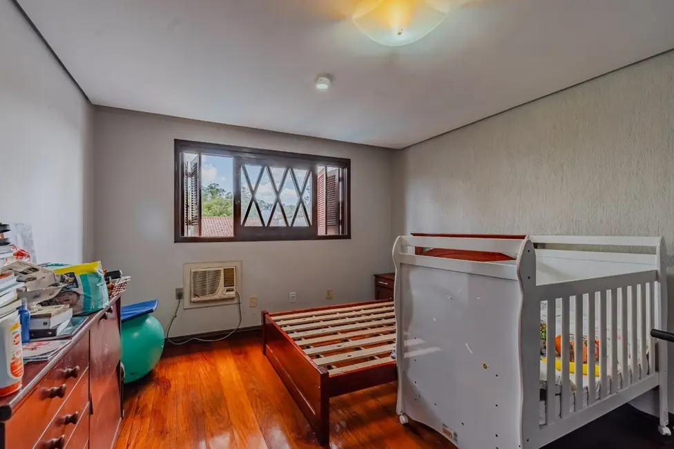 Foto 4 de Casa de Condomínio com 3 quartos à venda, 385m2 em Agronomia, Porto Alegre - RS