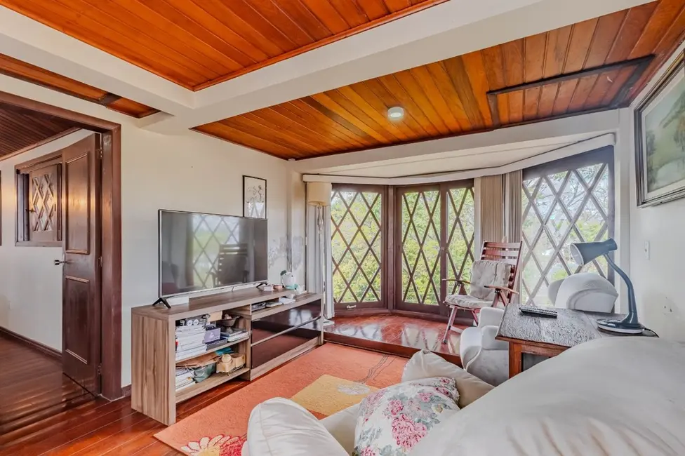 Foto 2 de Casa de Condomínio com 3 quartos à venda, 385m2 em Agronomia, Porto Alegre - RS