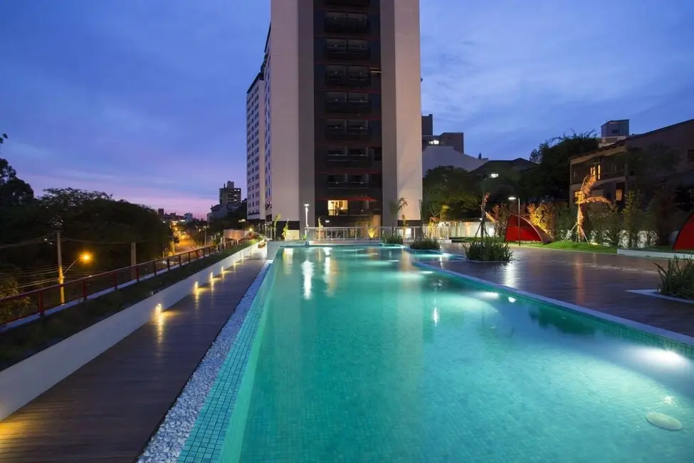 Foto 2 de Apartamento com 1 quarto à venda, 68m2 em Petrópolis, Porto Alegre - RS