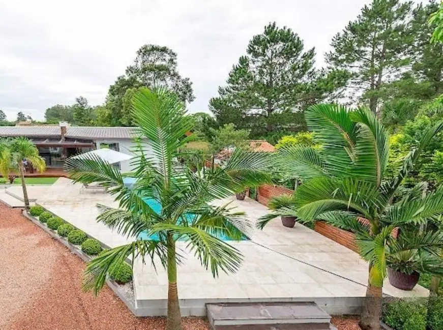 Casa de Condomínio com 4 quartos à venda, 270m2 em Viamao - RS - imagem 3 Foto 3 de Casa de Condomínio com 4 quartos à venda, 270m2 em Viamao - RS