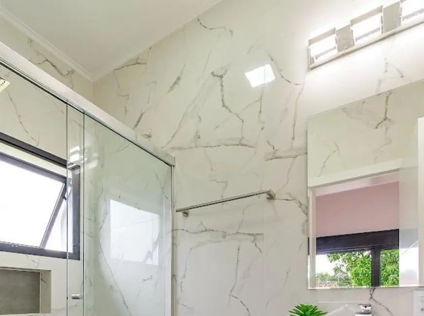 Casa de Condomínio com 4 quartos à venda, 270m2 em Viamao - RS - imagem 9 Foto 9 de Casa de Condomínio com 4 quartos à venda, 270m2 em Viamao - RS