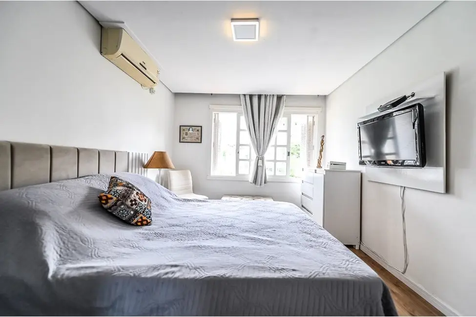 Foto 5 de Casa de Condomínio com 2 quartos à venda, 80m2 em Tristeza, Porto Alegre - RS