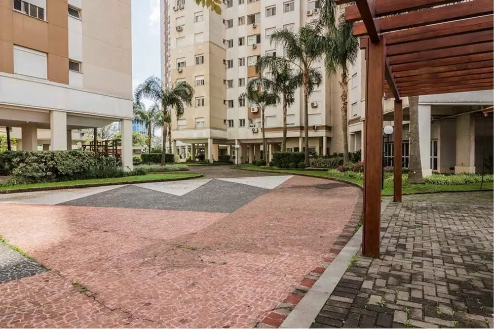 Apartamento com 3 quartos à venda, 66m2 em Vila Ipiranga, Porto Alegre - RS - imagem 6 Foto 6 de Apartamento com 3 quartos à venda, 66m2 em Vila Ipiranga, Porto Alegre - RS