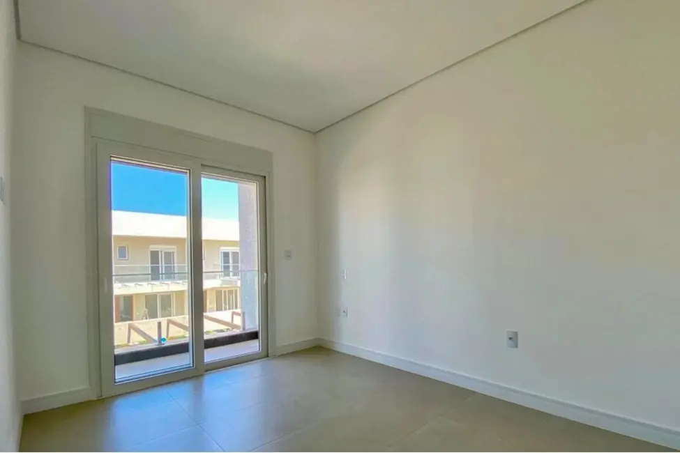 Foto 8 de Casa de Condomínio com 2 quartos à venda, 155m2 em Centro, Capao Da Canoa - RS