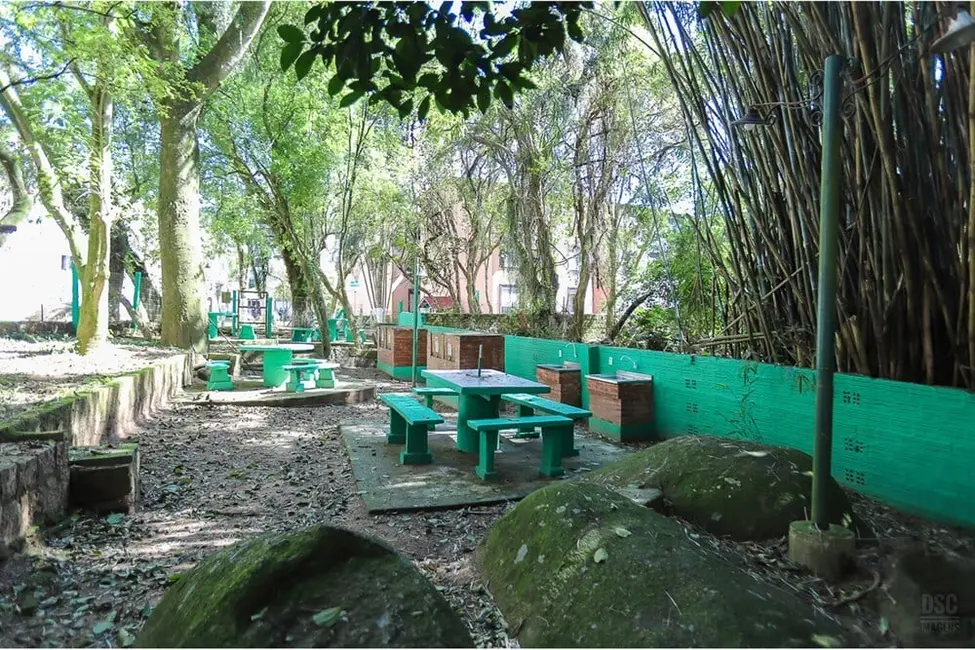 Foto 8 de Apartamento com 2 quartos à venda, 55m2 em Cavalhada, Porto Alegre - RS