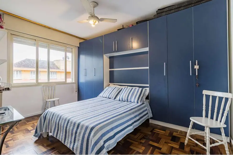 Foto 7 de Apartamento com 2 quartos à venda, 61m2 em São Sebastião, Porto Alegre - RS