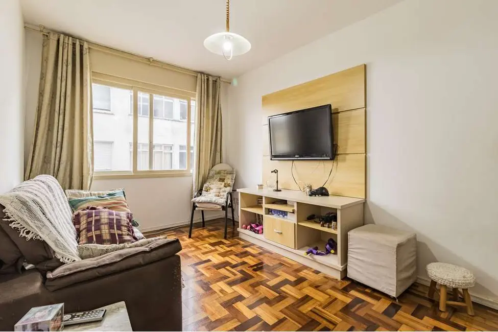 Foto 4 de Apartamento com 2 quartos à venda, 61m2 em São Sebastião, Porto Alegre - RS