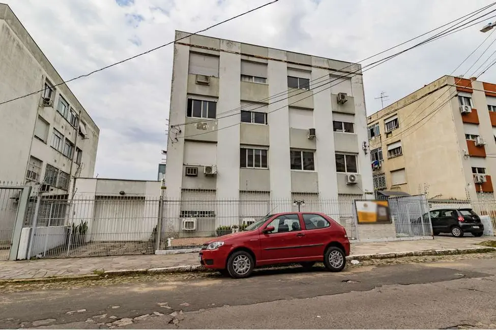 Foto 1 de Apartamento com 2 quartos à venda, 61m2 em São Sebastião, Porto Alegre - RS