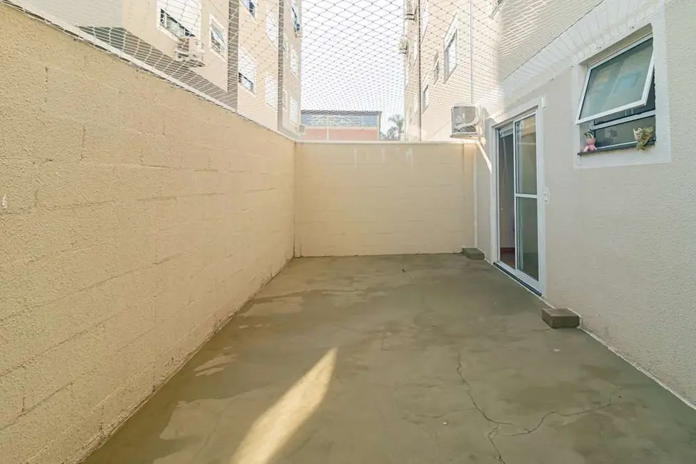 Foto 2 de Apartamento com 2 quartos à venda, 71m2 em Mário Quintana, Porto Alegre - RS