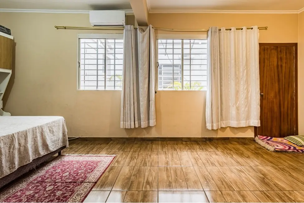 Foto 9 de Apartamento com 3 quartos à venda, 134m2 em Vila Ipiranga, Porto Alegre - RS