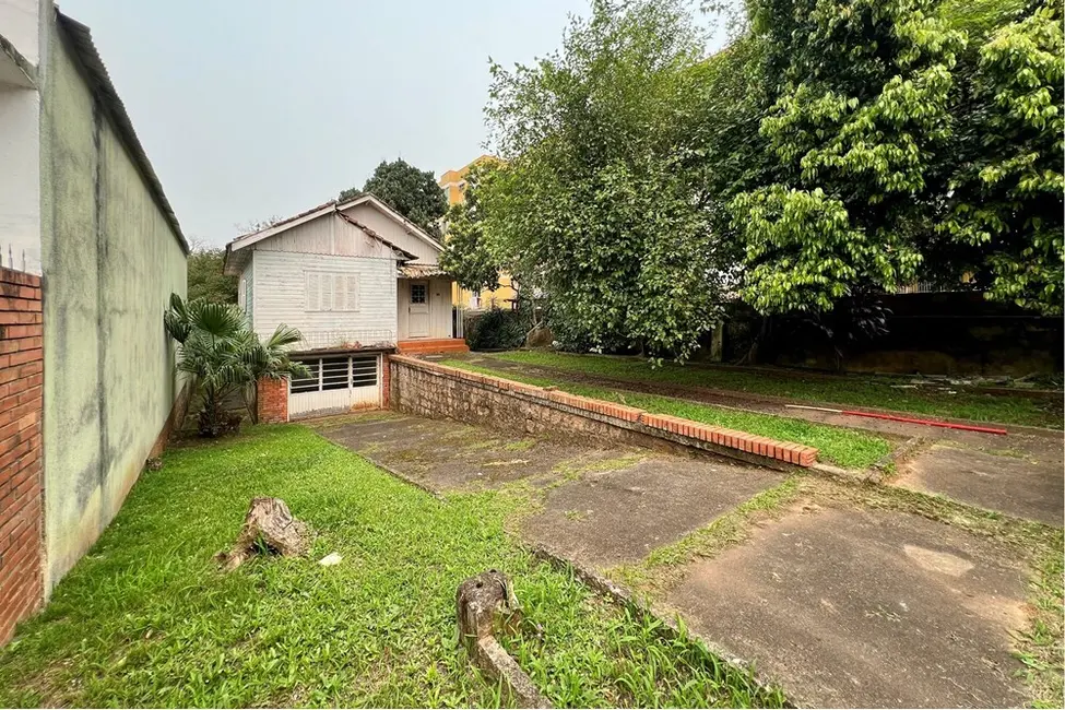 Terreno / Lote à venda, 1122m2 em Nossa Senhora das Graças, Canoas - RS - imagem 4 Foto 4 de Terreno / Lote à venda, 1122m2 em Nossa Senhora das Graças, Canoas - RS
