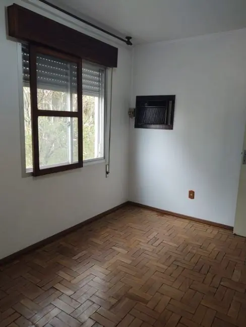 Foto 2 de Apartamento com 2 quartos à venda, 51m2 em São Sebastião, Porto Alegre - RS