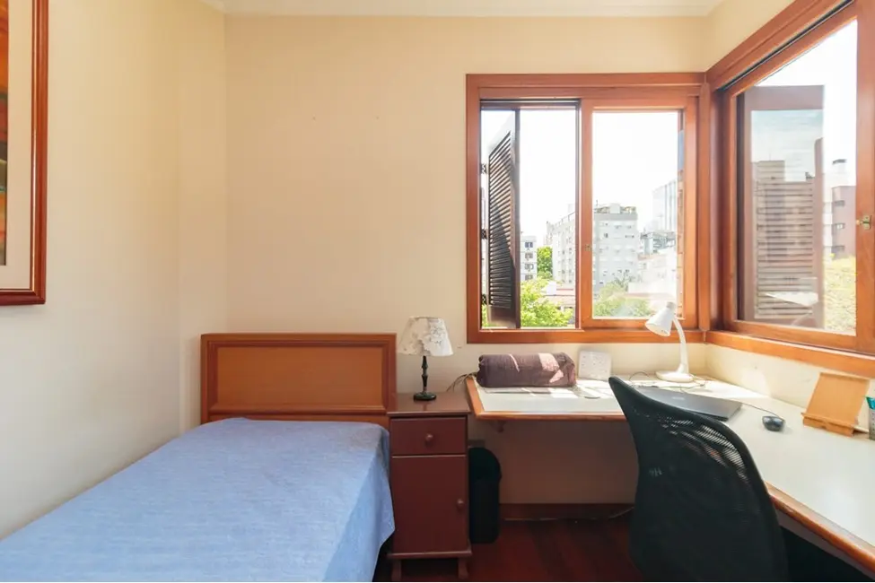 Foto 2 de Apartamento com 3 quartos à venda, 138m2 em Higienópolis, Porto Alegre - RS