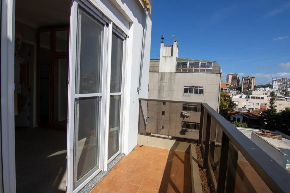 Apartamento com 2 quartos à venda, 88m2 em Higienópolis, Porto Alegre - RS - imagem 8 Foto 8 de Apartamento com 2 quartos à venda, 88m2 em Higienópolis, Porto Alegre - RS