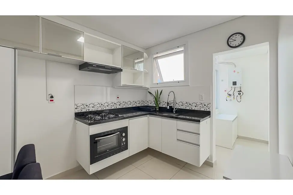 Apartamento com 2 quartos à venda, 66m2 em Petrópolis, Porto Alegre - RS - imagem 2 Foto 2 de Apartamento com 2 quartos à venda, 66m2 em Petrópolis, Porto Alegre - RS