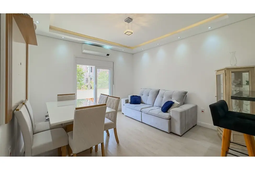 Apartamento com 2 quartos à venda, 66m2 em Petrópolis, Porto Alegre - RS - imagem 1 Foto 1 de Apartamento com 2 quartos à venda, 66m2 em Petrópolis, Porto Alegre - RS