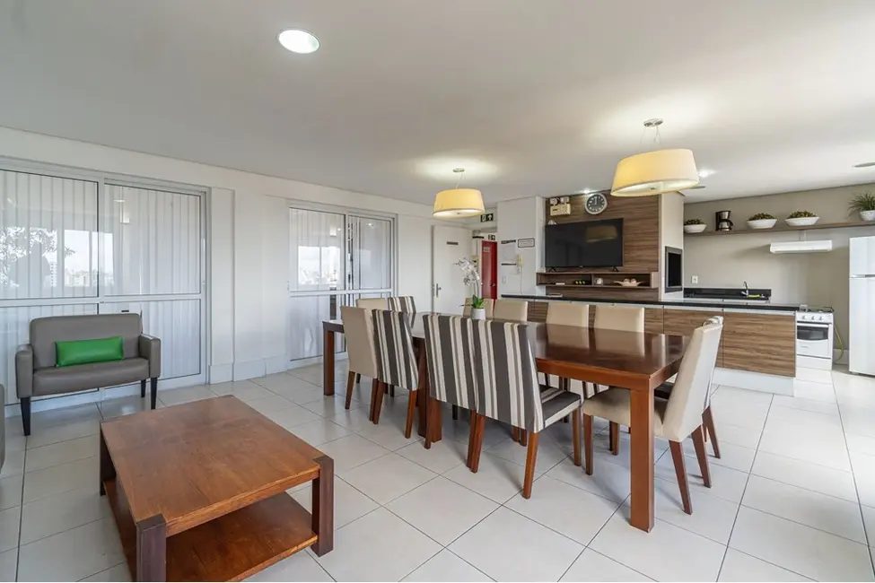 Apartamento com 2 quartos à venda, 58m2 em Azenha, Porto Alegre - RS - imagem 8 Foto 8 de Apartamento com 2 quartos à venda, 58m2 em Azenha, Porto Alegre - RS