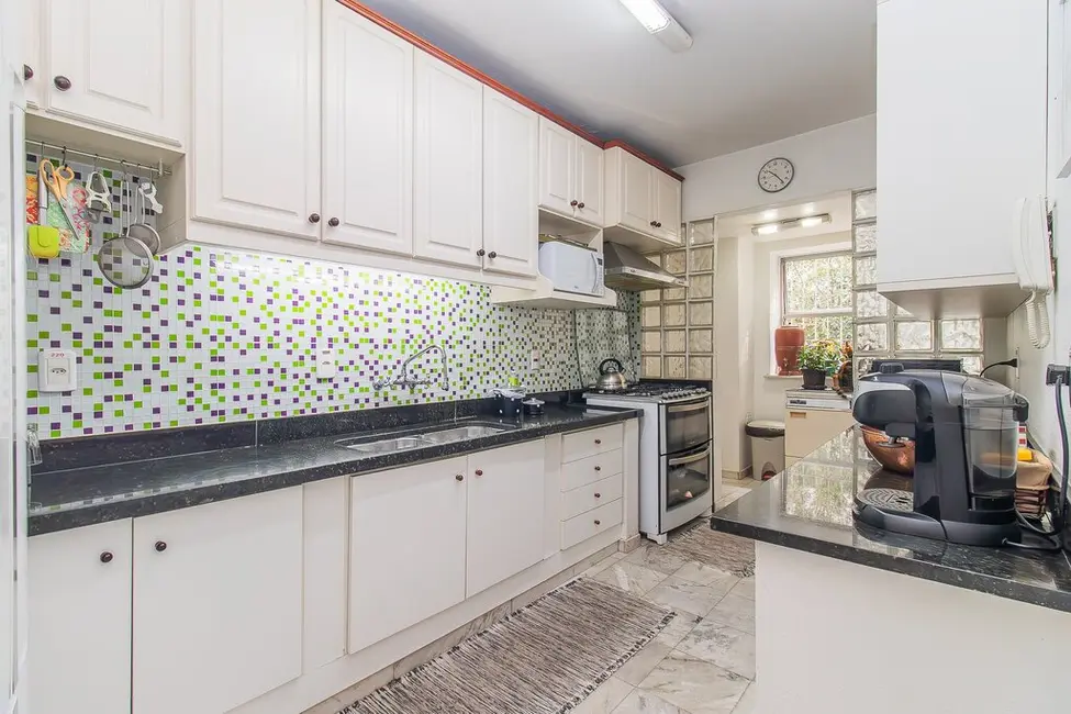 Foto 8 de Apartamento com 3 quartos à venda, 153m2 em Rio Branco, Porto Alegre - RS