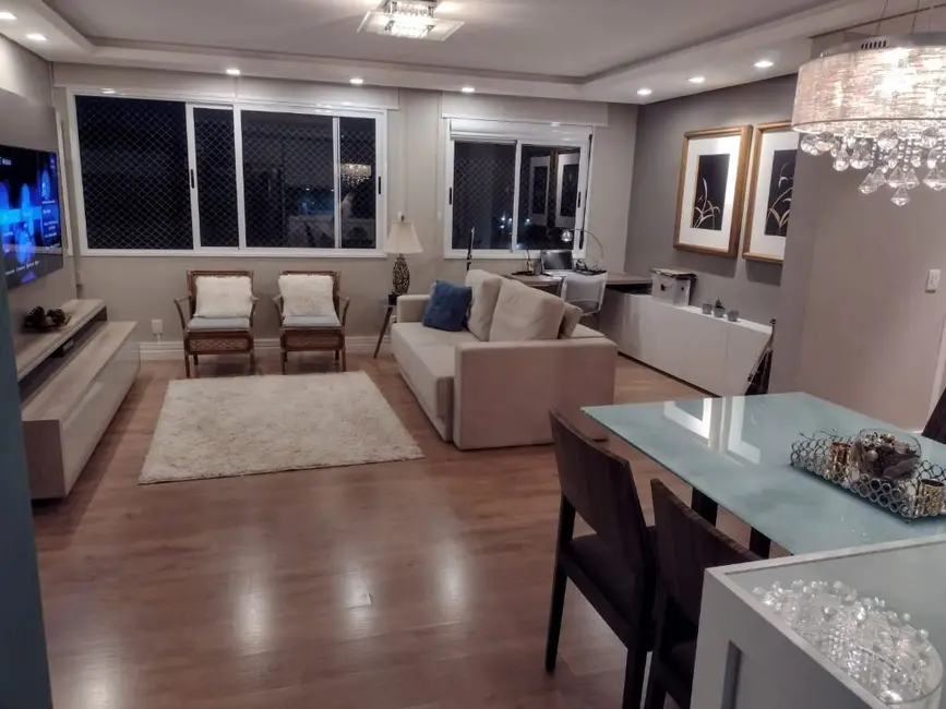 Foto 8 de Apartamento com 2 quartos à venda, 69m2 em Vila Ipiranga, Porto Alegre - RS