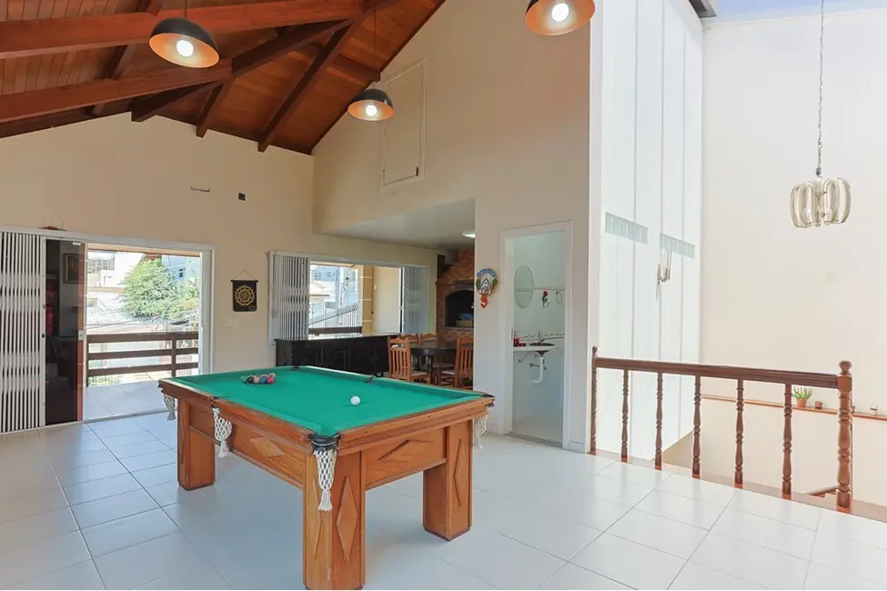 Foto 5 de Casa com 4 quartos à venda, 295m2 em Trindade, Florianopolis - SC