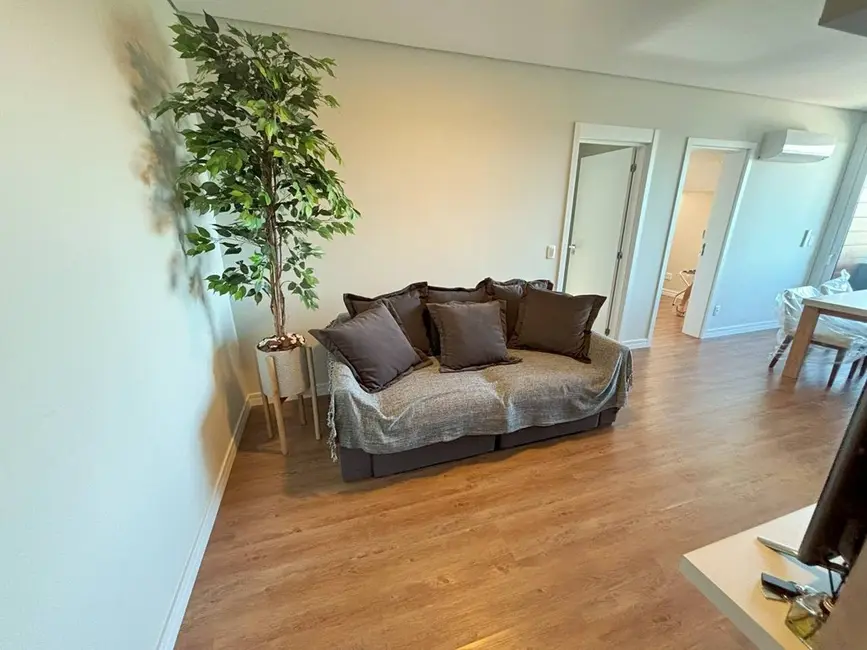 Apartamento com 2 quartos à venda, 54m2 em Centro, Gramado - RS - imagem 3 Foto 3 de Apartamento com 2 quartos à venda, 54m2 em Centro, Gramado - RS