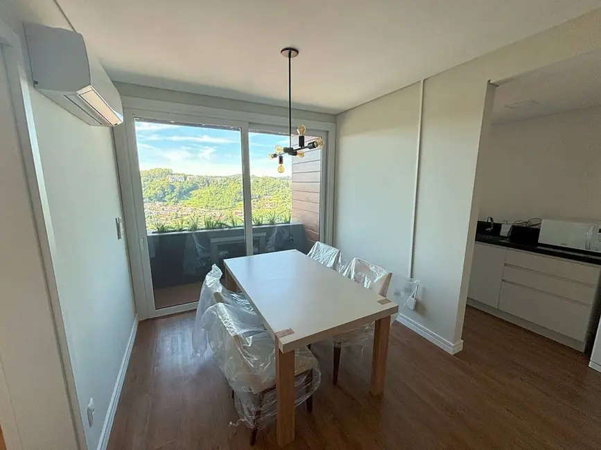 Apartamento com 2 quartos à venda, 54m2 em Centro, Gramado - RS - imagem 4 Foto 4 de Apartamento com 2 quartos à venda, 54m2 em Centro, Gramado - RS