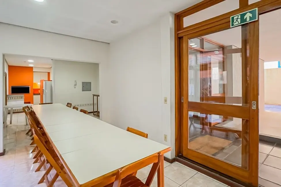 Apartamento com 3 quartos à venda, 121m2 em Auxiliadora, Porto Alegre - RS - imagem 7 Foto 7 de Apartamento com 3 quartos à venda, 121m2 em Auxiliadora, Porto Alegre - RS