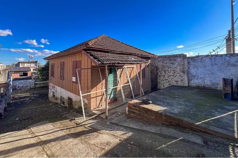 Terreno / Lote à venda, 300m2 em Nossa Senhora das Graças, Canoas - RS - imagem 2 Foto 2 de Terreno / Lote à venda, 300m2 em Nossa Senhora das Graças, Canoas - RS