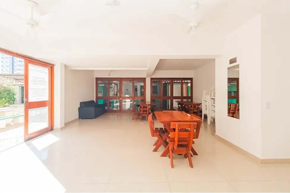 Foto 8 de Apartamento com 2 quartos à venda, 67m2 em Teresópolis, Porto Alegre - RS