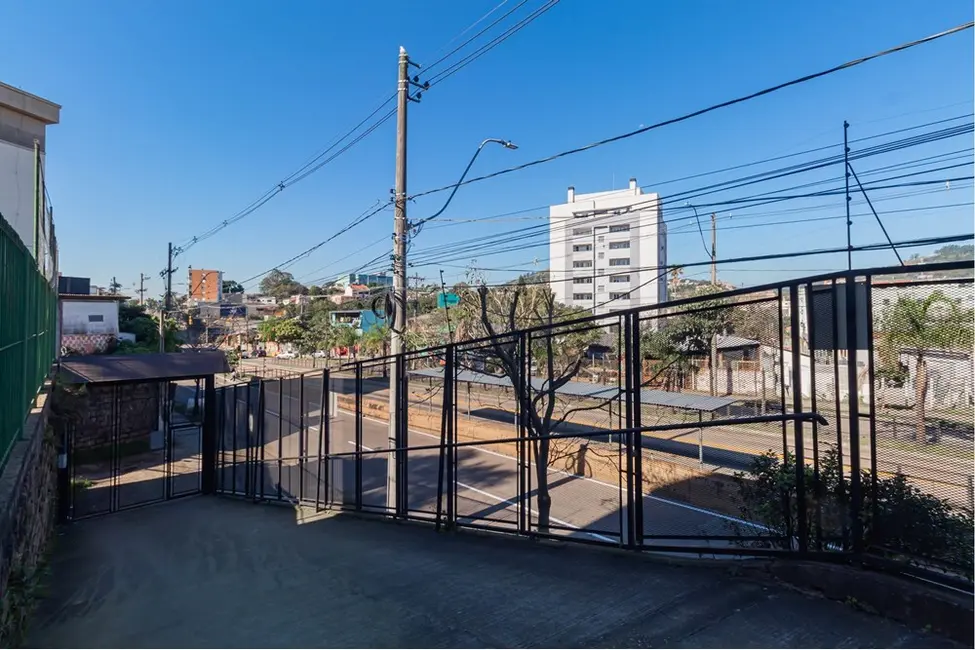 Foto 3 de Apartamento com 2 quartos à venda, 67m2 em Teresópolis, Porto Alegre - RS