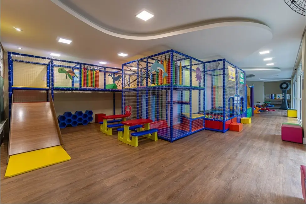 Foto 9 de Apartamento com 3 quartos à venda, 106m2 em Passo da Areia, Porto Alegre - RS