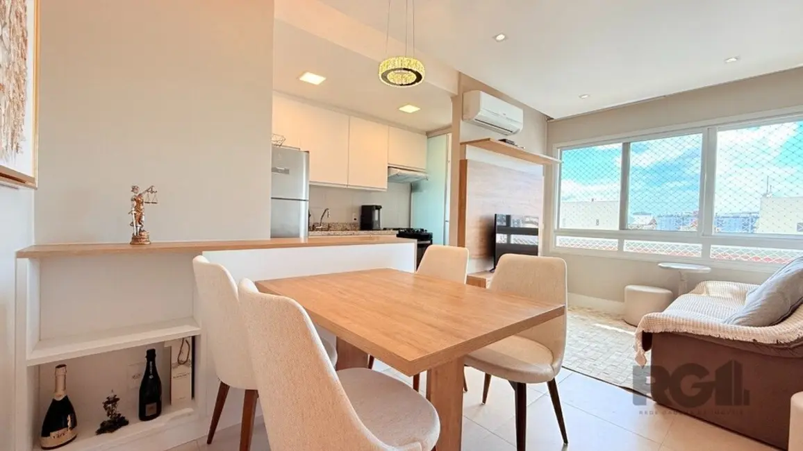 Apartamento com 1 quarto à venda, 38m2 em Menino Deus, Porto Alegre - RS - imagem 1 Foto 1 de Apartamento com 1 quarto à venda, 38m2 em Menino Deus, Porto Alegre - RS