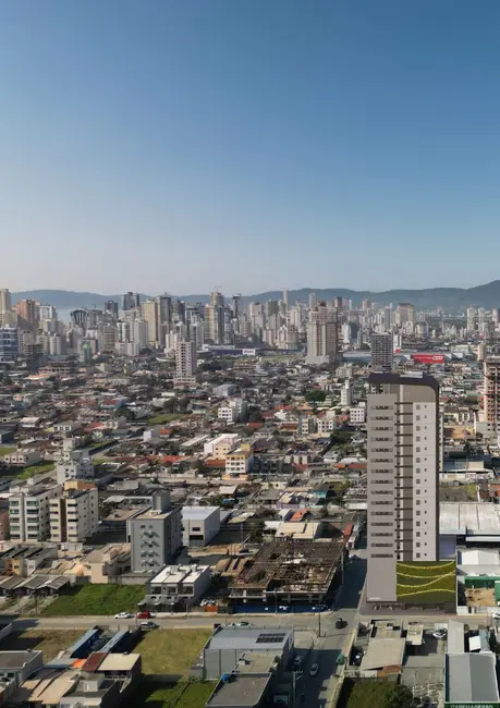 Foto 6 de Apartamento com 2 quartos à venda, 64m2 em Itapema - SC