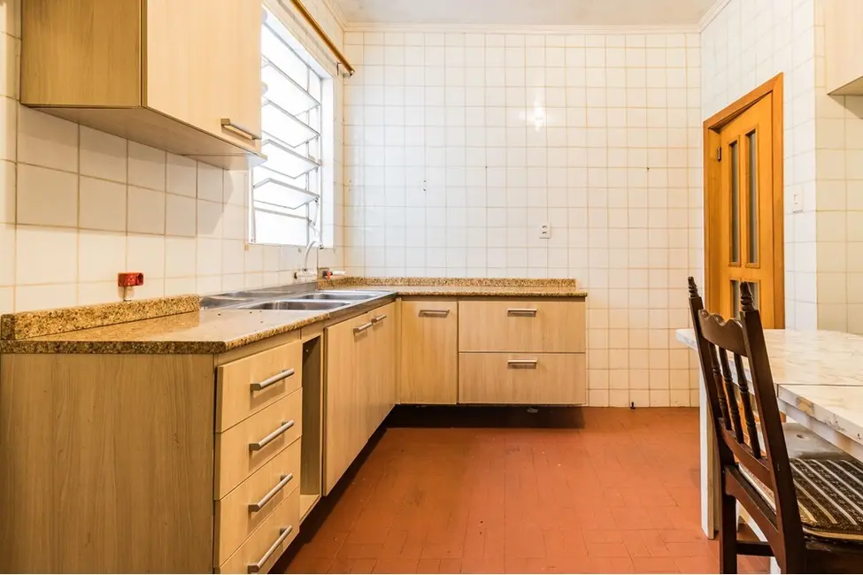 Apartamento com 2 quartos à venda, 64m2 em Vila Ipiranga, Porto Alegre - RS - imagem 7 Foto 7 de Apartamento com 2 quartos à venda, 64m2 em Vila Ipiranga, Porto Alegre - RS