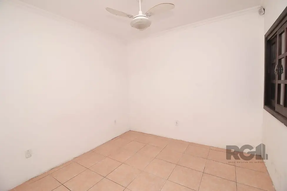 Casa com 4 quartos à venda, 247m2 em Marechal Rondon, Canoas - RS - imagem 4 Foto 4 de Casa com 4 quartos à venda, 247m2 em Marechal Rondon, Canoas - RS