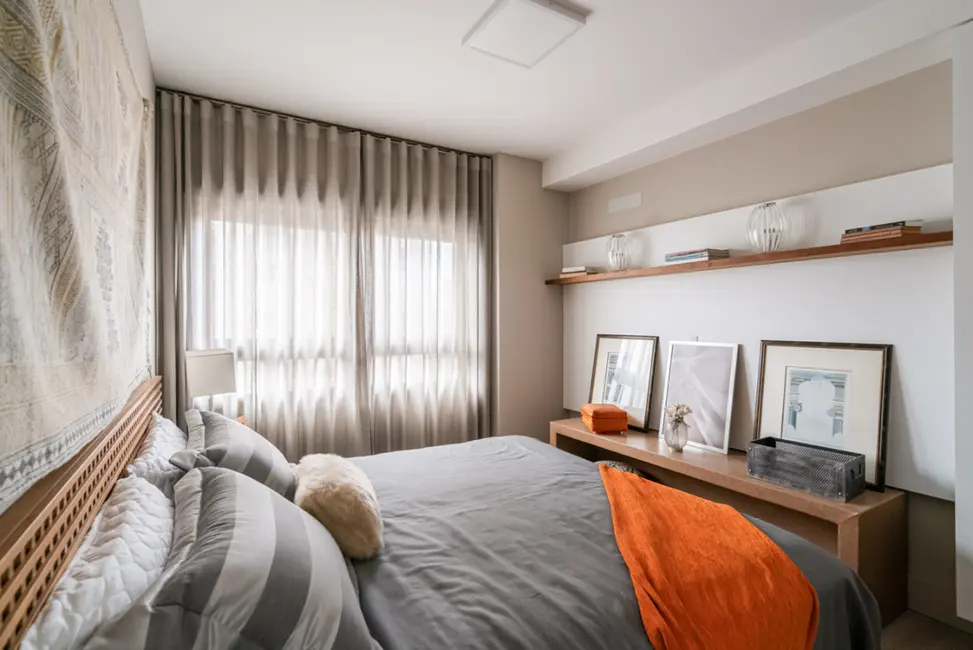 Apartamento com 3 quartos à venda, 110m2 em Menino Deus, Porto Alegre - RS - imagem 8 Foto 8 de Apartamento com 3 quartos à venda, 110m2 em Menino Deus, Porto Alegre - RS