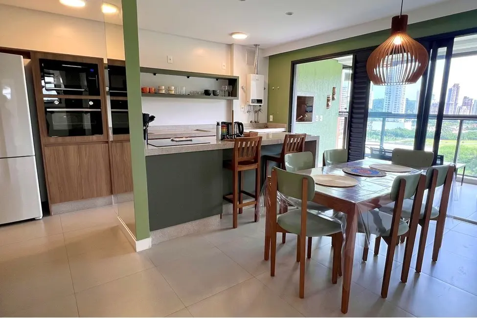 Foto 1 de Apartamento com 2 quartos à venda, 76m2 em Itajai - SC