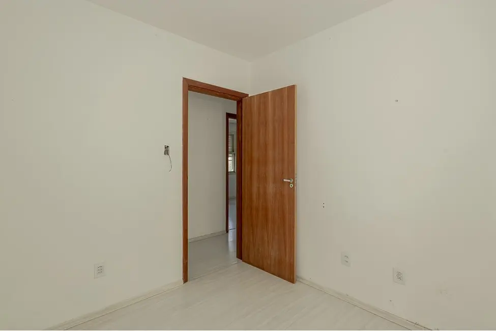 Apartamento com 3 quartos à venda, 81m2 em Santa Tereza, Porto Alegre - RS - imagem 4 Foto 4 de Apartamento com 3 quartos à venda, 81m2 em Santa Tereza, Porto Alegre - RS