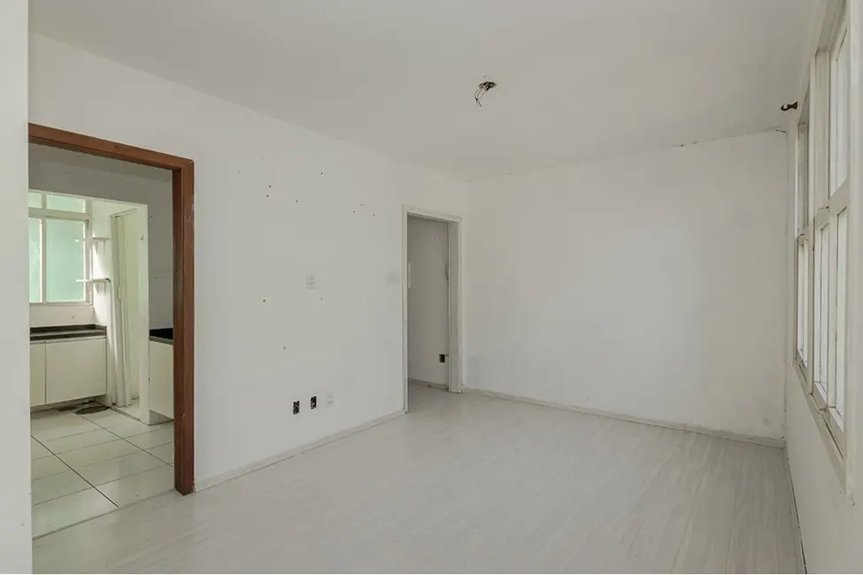 Foto 2 de Apartamento com 3 quartos à venda, 81m2 em Santa Tereza, Porto Alegre - RS