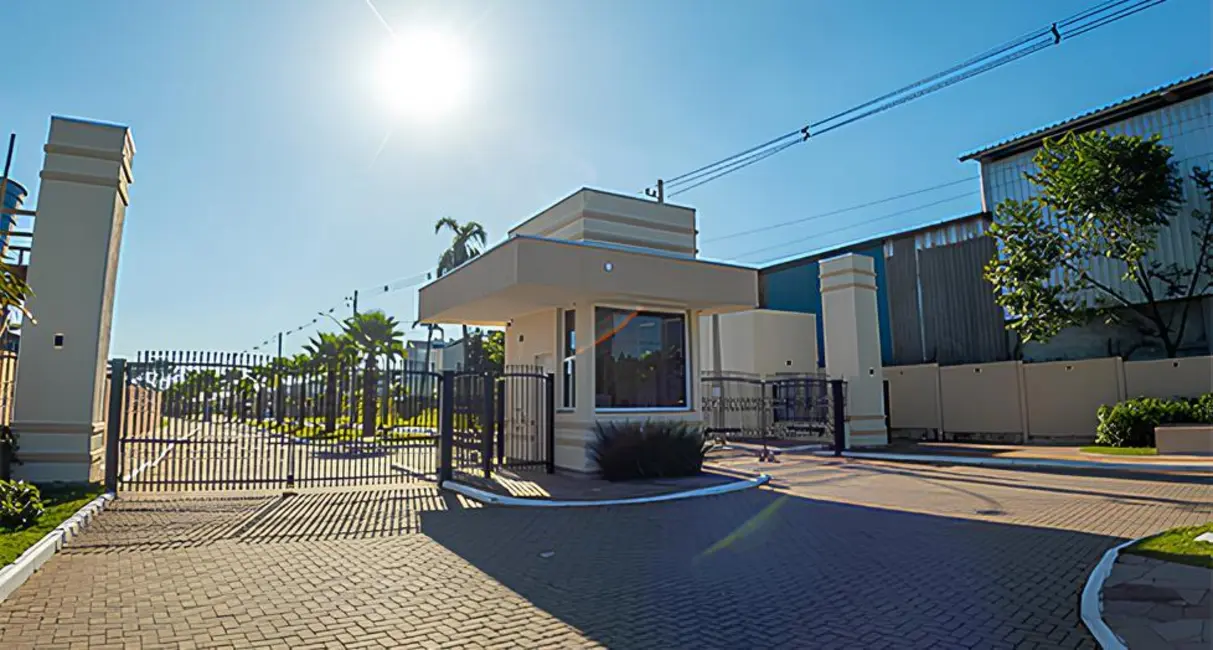 Foto 1 de Casa de Condomínio com 2 quartos à venda, 54m2 em Sítio Túnel Verde, Cachoeirinha - RS